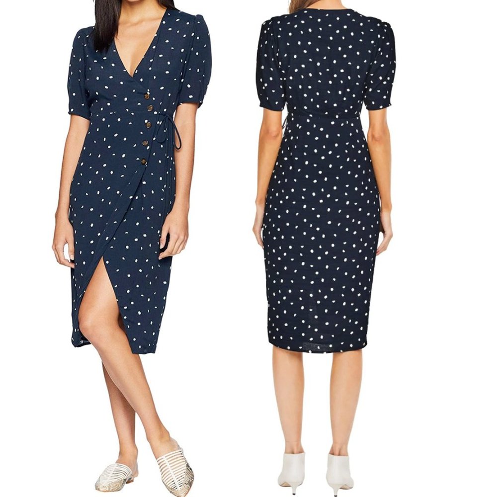ASTR the label La Cienega V Neck Short Sleeve Midi Wrap - L